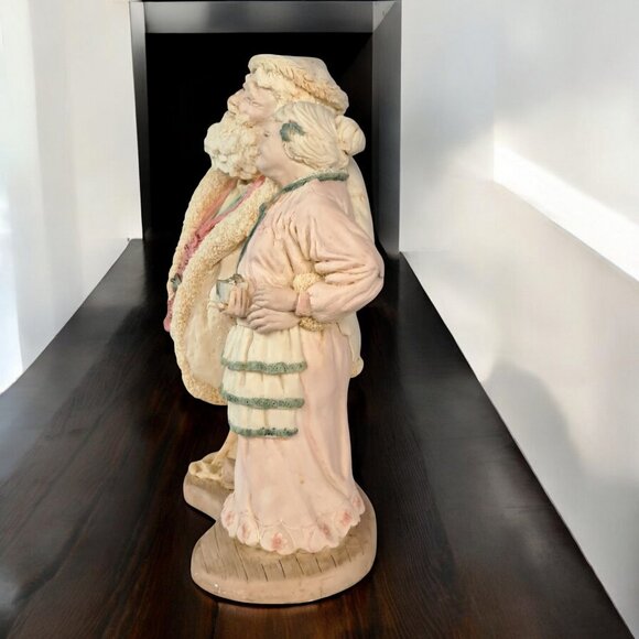 The Legend of Santa by Ken Memoli Victorian Mr. &Mrs. Claus Signed & Numbered - Picture 6 of 9